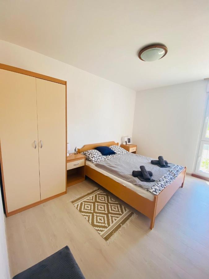 Exceptional Apartment With 2 Bedrooms Near The Sea بولا المظهر الخارجي الصورة