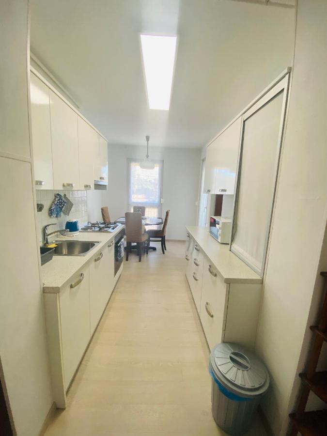 Exceptional Apartment With 2 Bedrooms Near The Sea بولا المظهر الخارجي الصورة